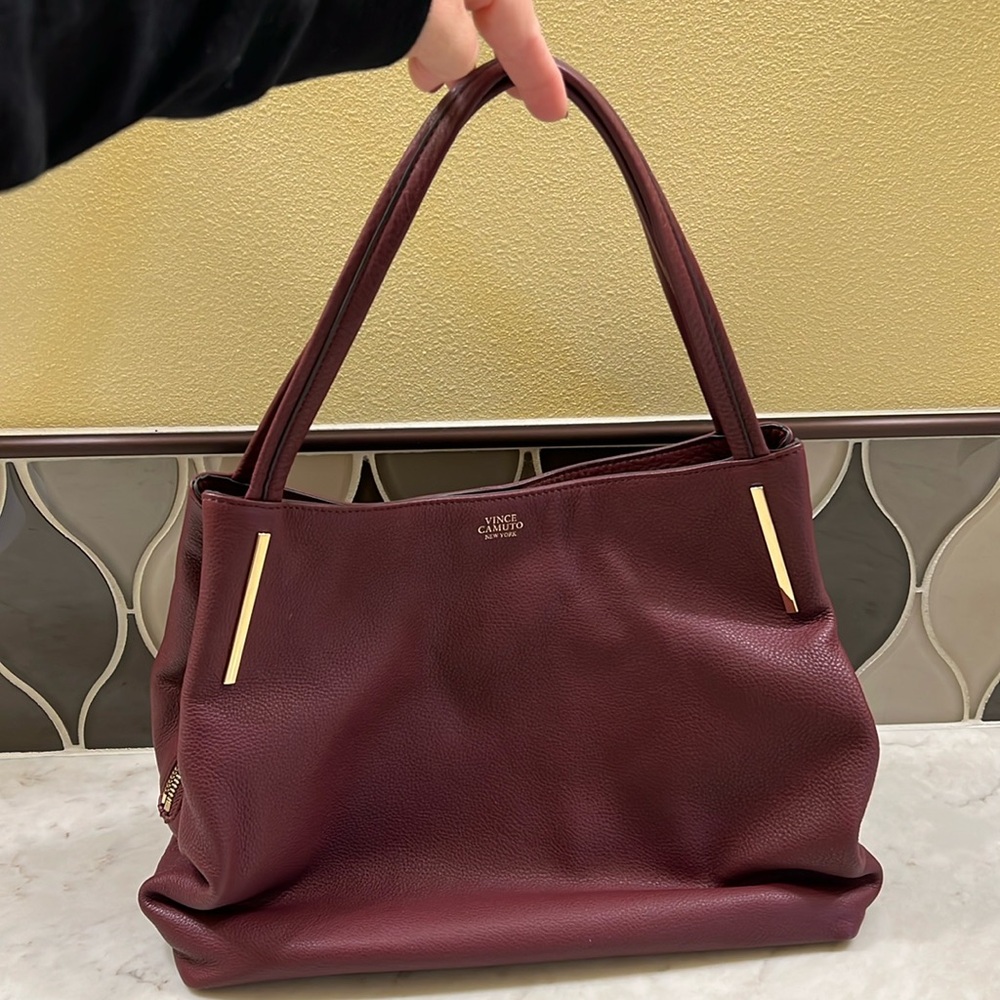 Vince Camuto Tote